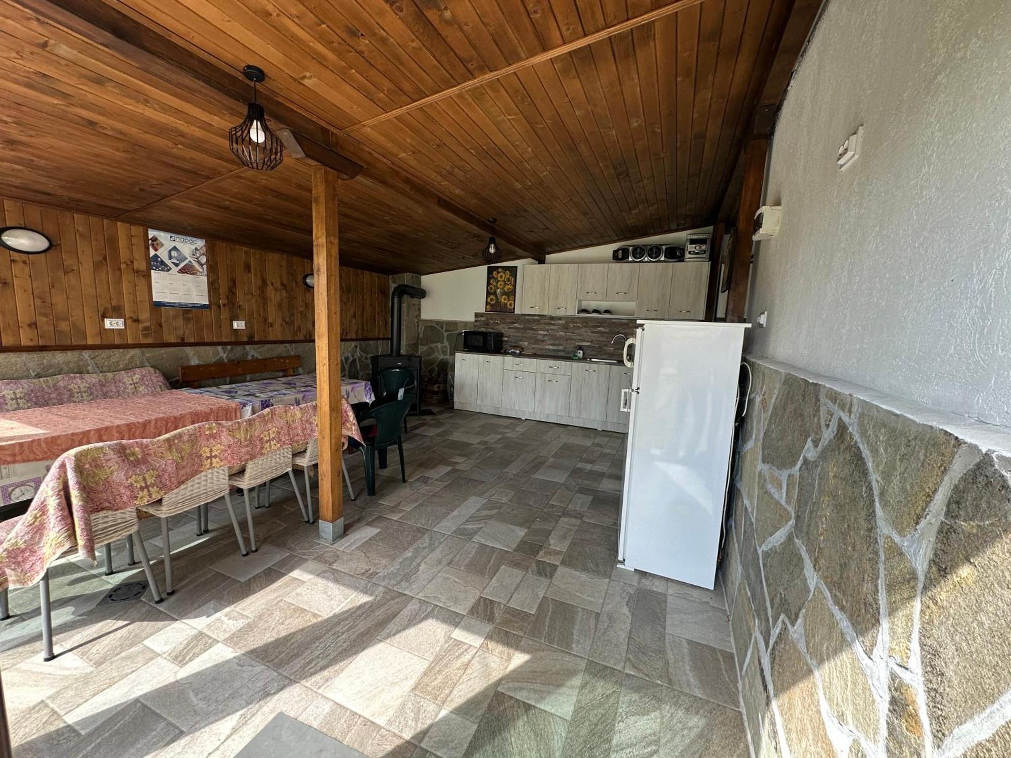 Velkovski Guest House 希萨里亚 外观 照片