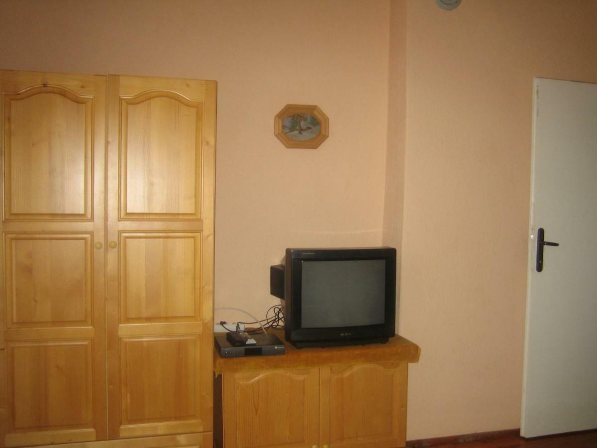 Velkovski Guest House 希萨里亚 外观 照片